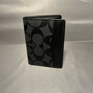 Coach Signature Canvas Magnetic Card Case